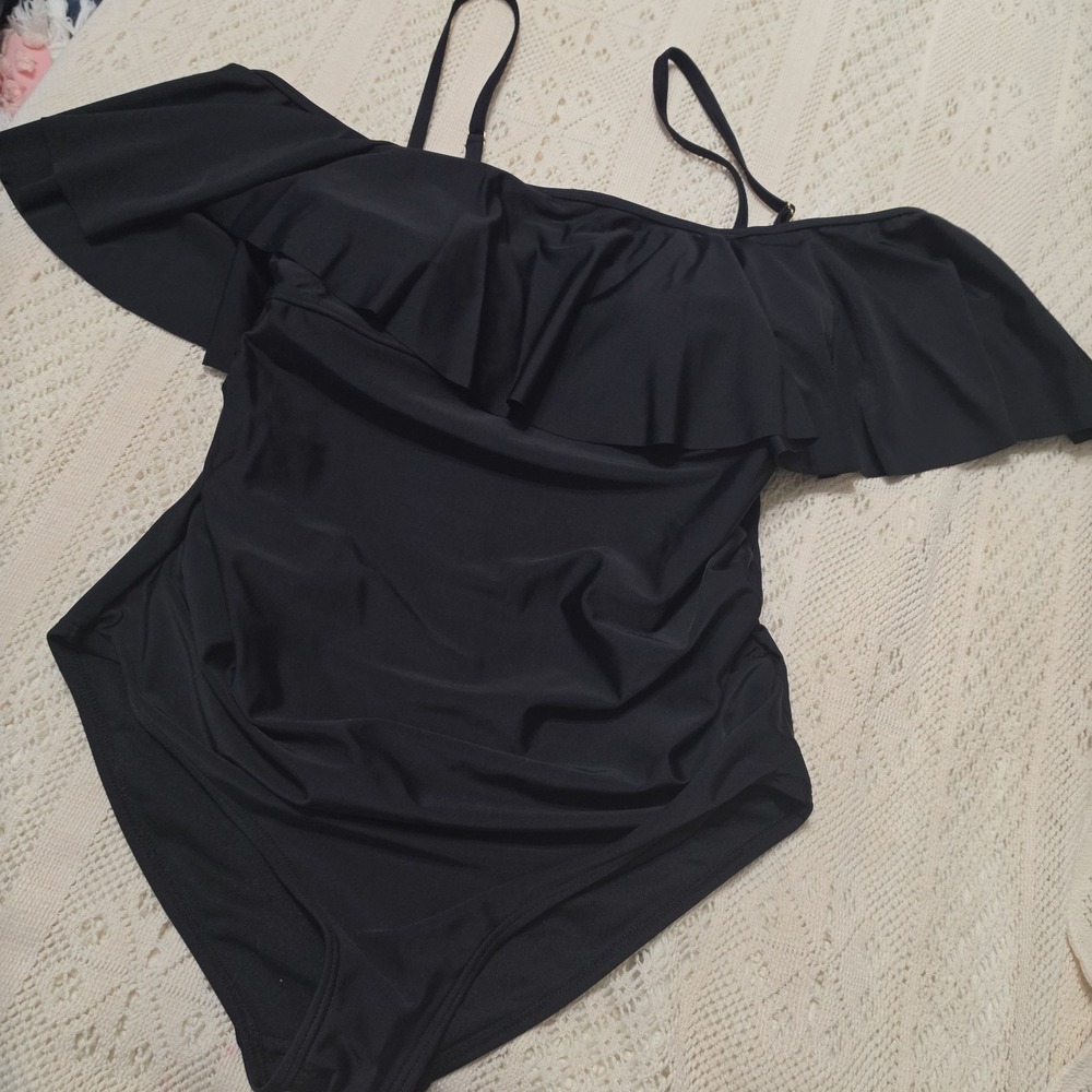 Pink Blush Size L Maternity SwimSuit Black Off Shoulders  Ruffle Flattering